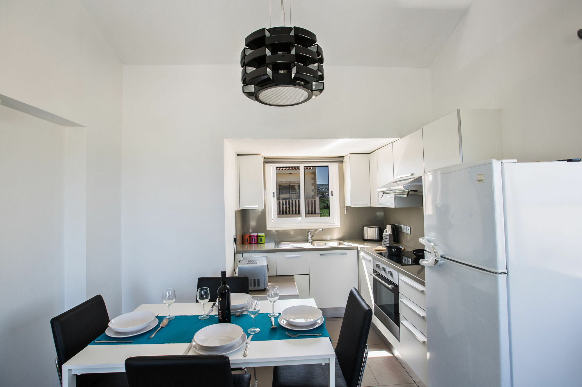 Nicholas Seaview Apartament *